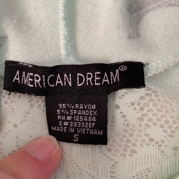 2 pc. Bundle American Dream brand Small tops - Picture 3 of 5